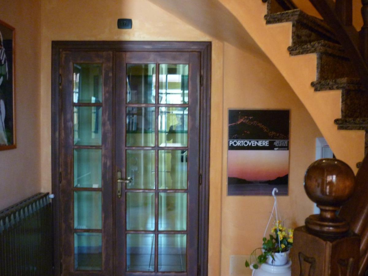 Il Ciambellino Hotel Santo Stefano di Magra Exterior foto