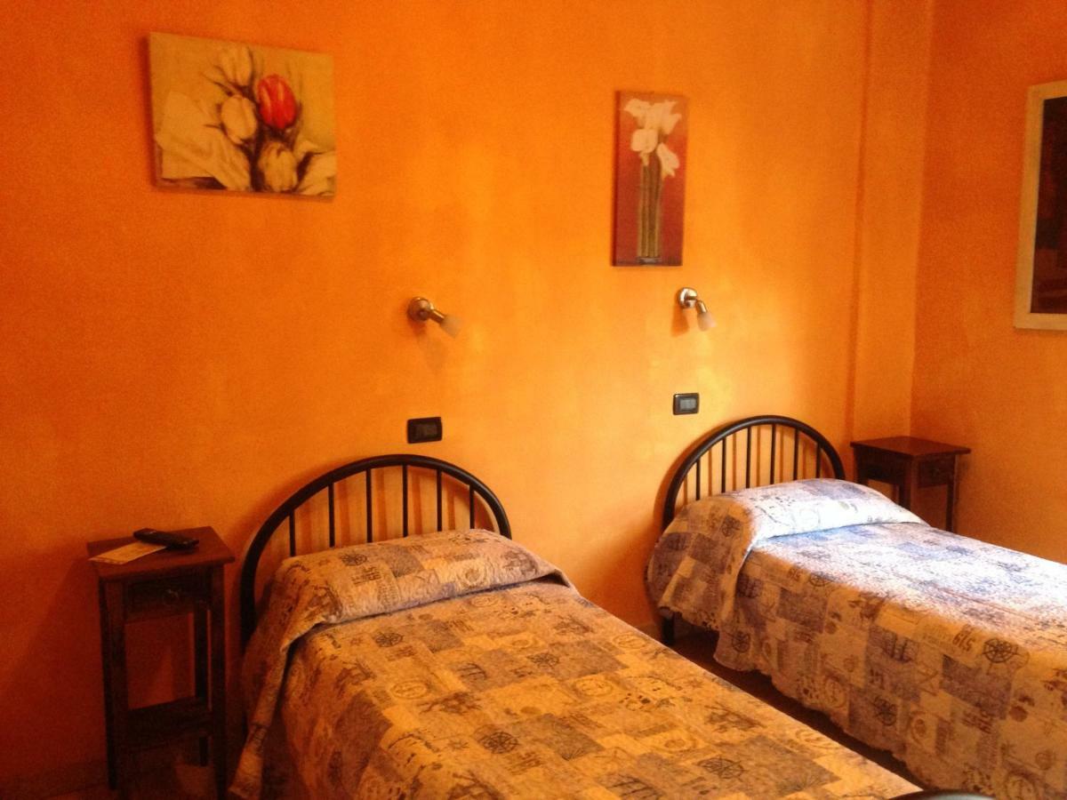 Il Ciambellino Hotel Santo Stefano di Magra Exterior foto
